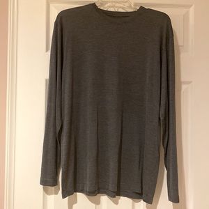 100% silk, made in Italy man’s long sleeve shirt, XL. Color gray.